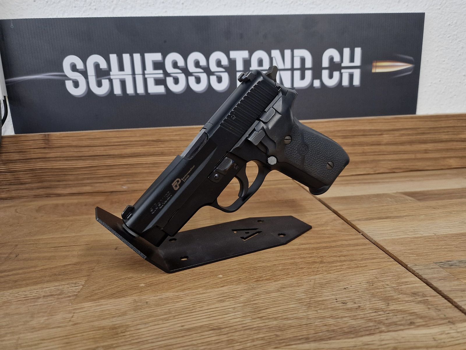 Sig Sauer – Pistole / P228 / Kapo ZH / 9mm / Occ., Bild 1 von 2