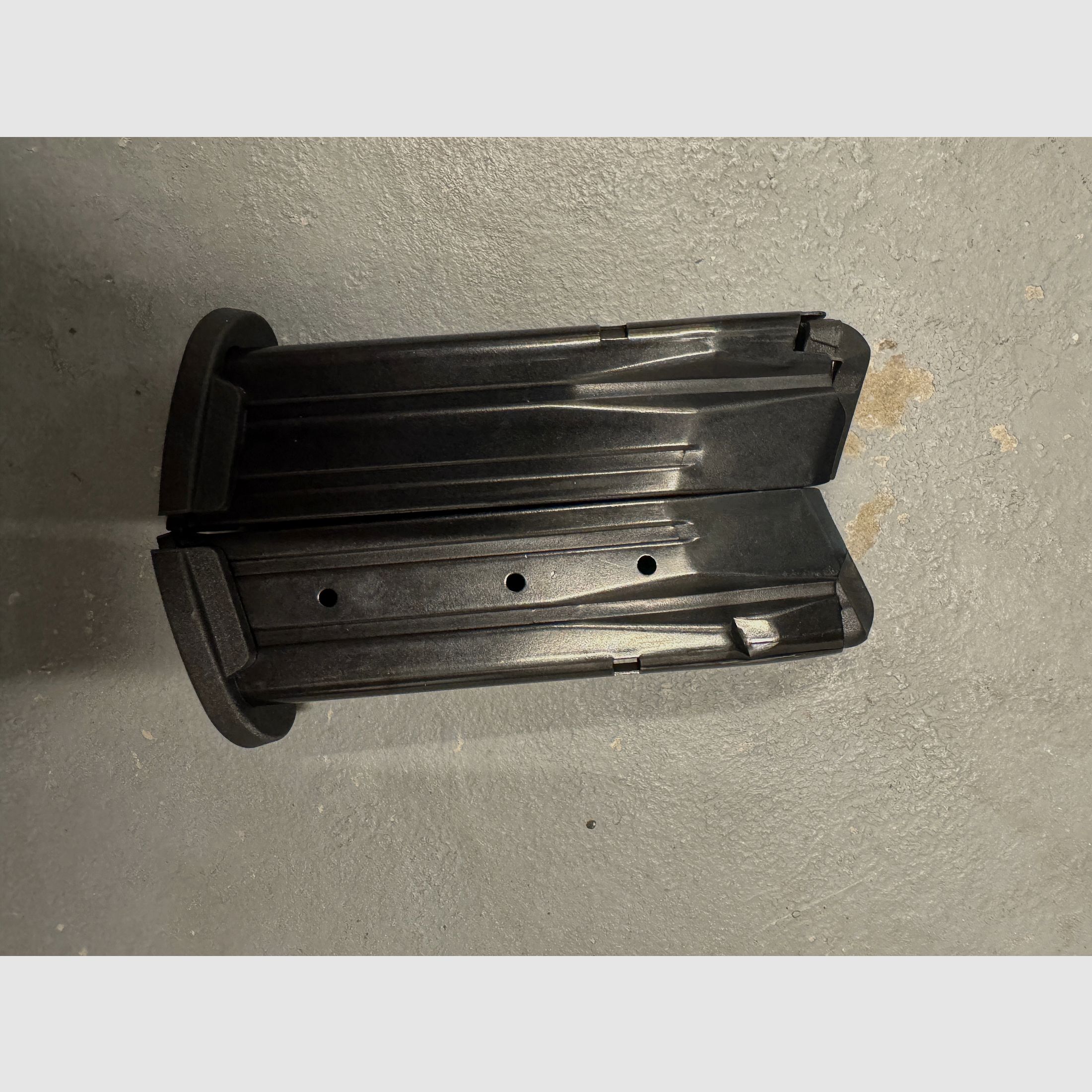 SIG P320/250 accessories: 2x ProMag 17 round magazines