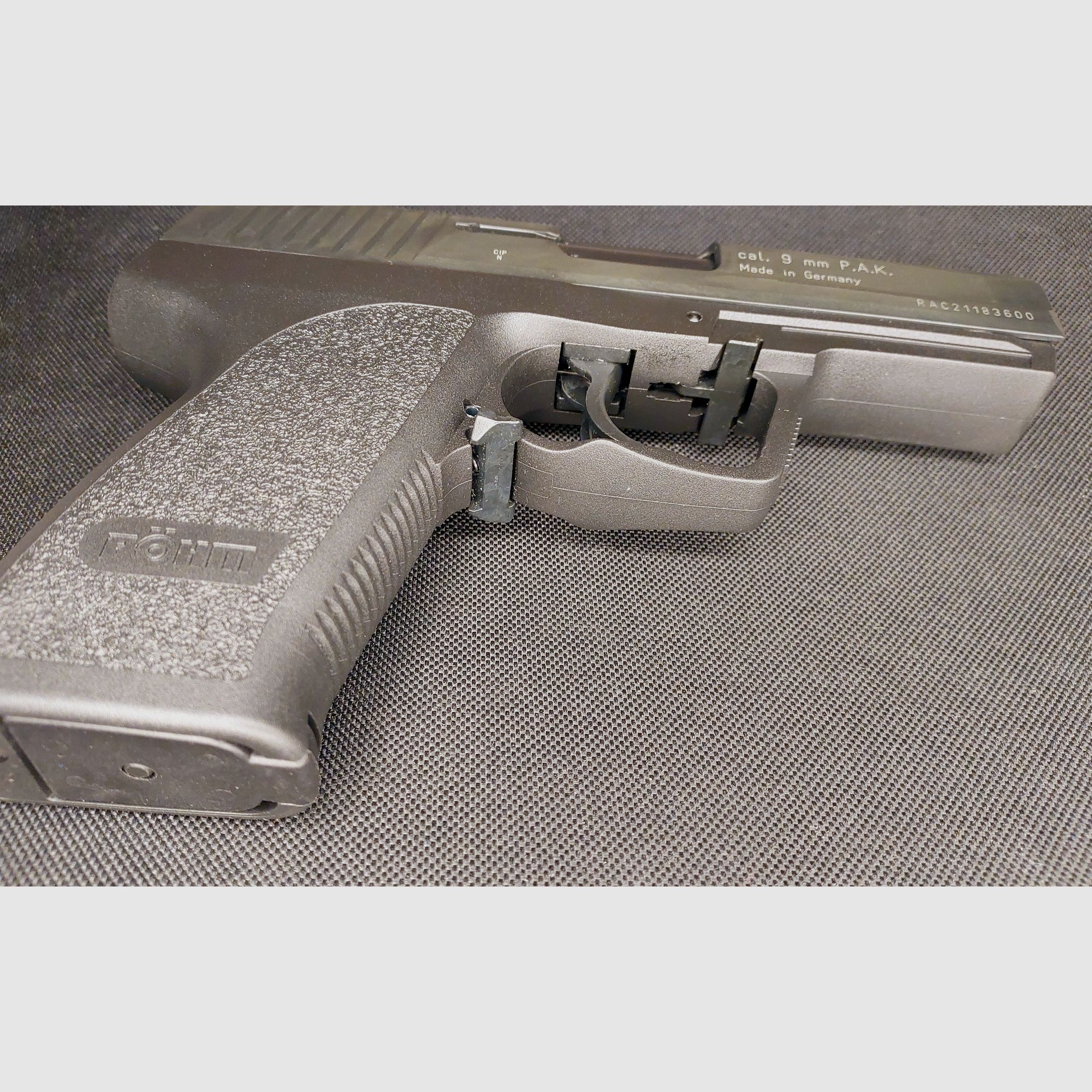 Pistola de alarma Röhm RG96 niquelada (PTB 699) RG 96