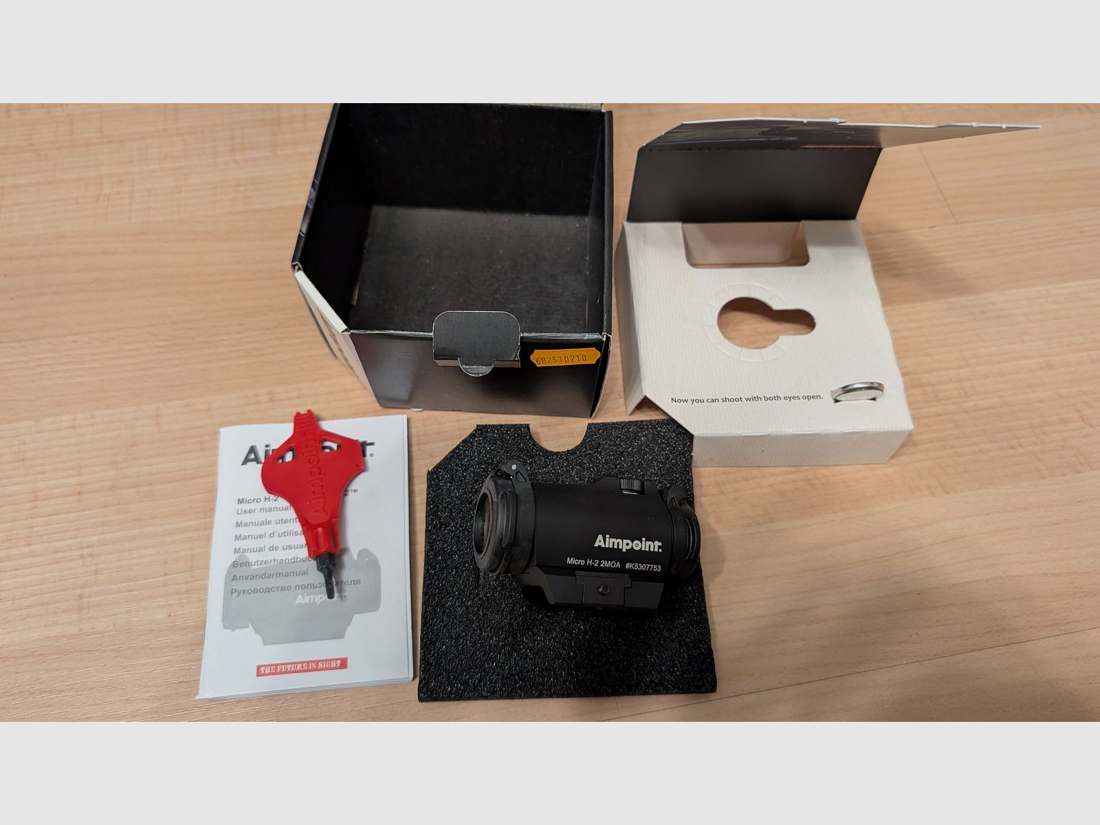 Aimpoint Micro H2 con montaje Picatinny - Como nuevo