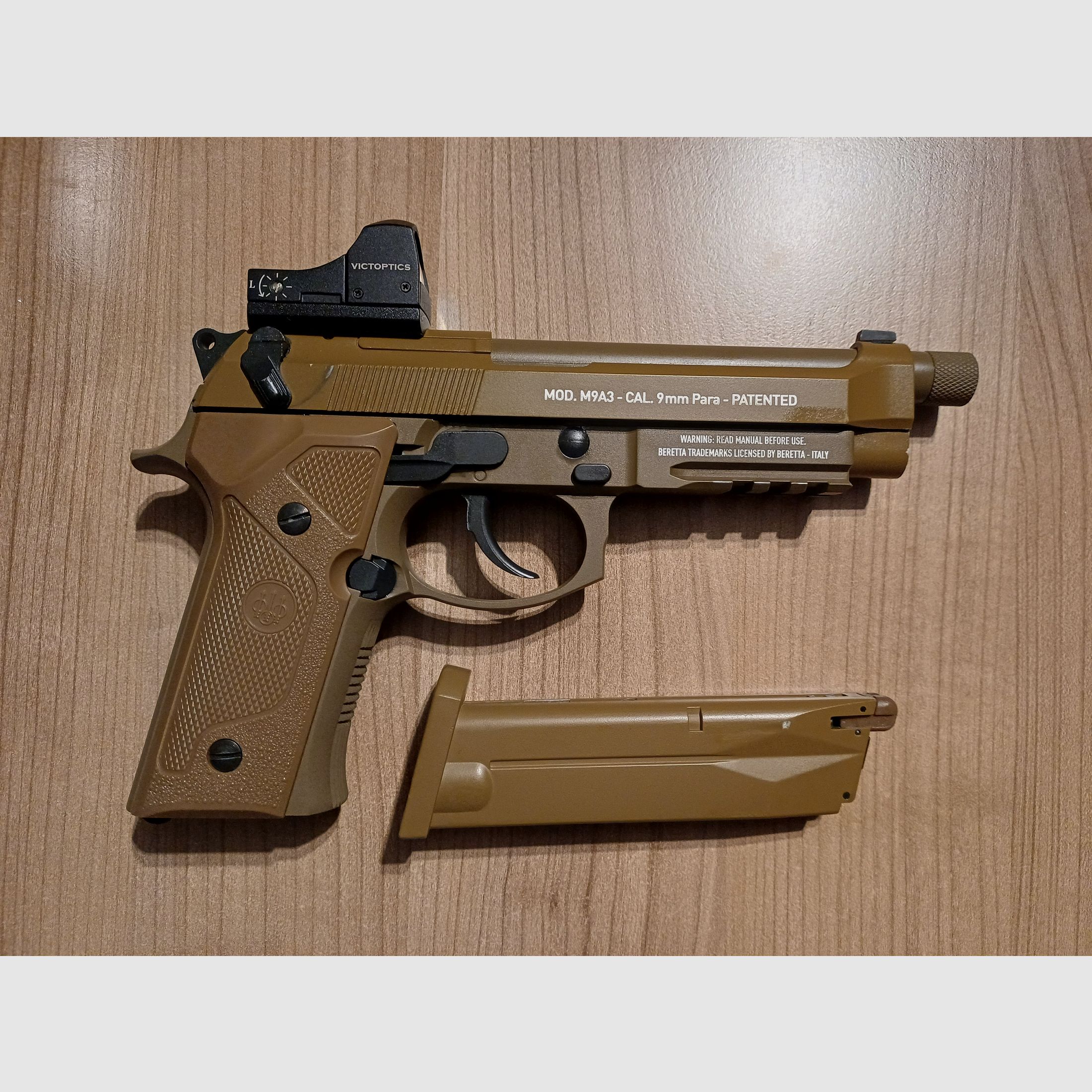 Beretta M9A3 FM FDE CO2 4,5mm BB Blowback Vollmetall met Red Dot Rotpuntkijker !