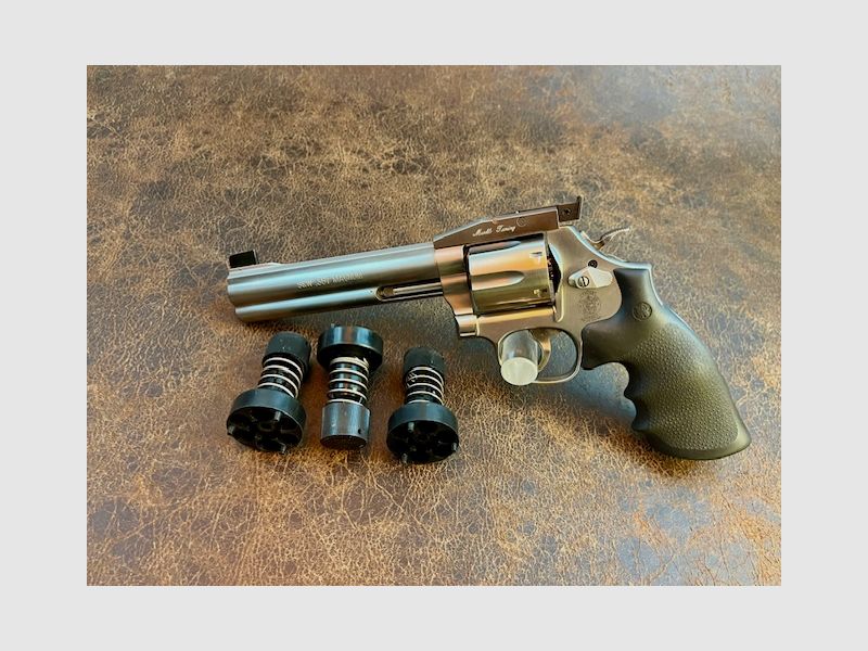 S&W Revolver Mod.686-6 International .357 Target cal..357Mag