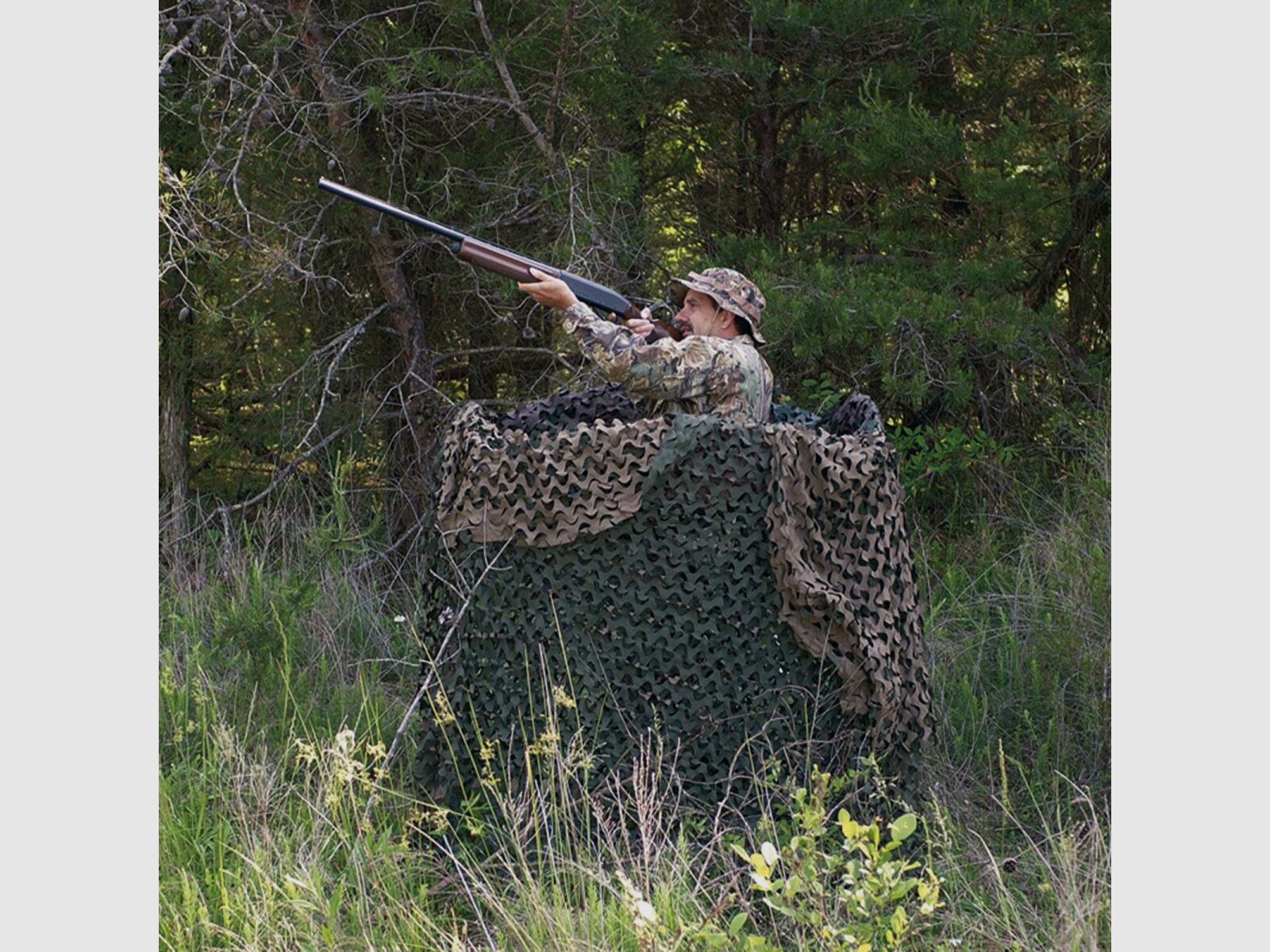 Tarnnetz BASIC Mae: 3 x 2,4 m, 0,5 kg schwer