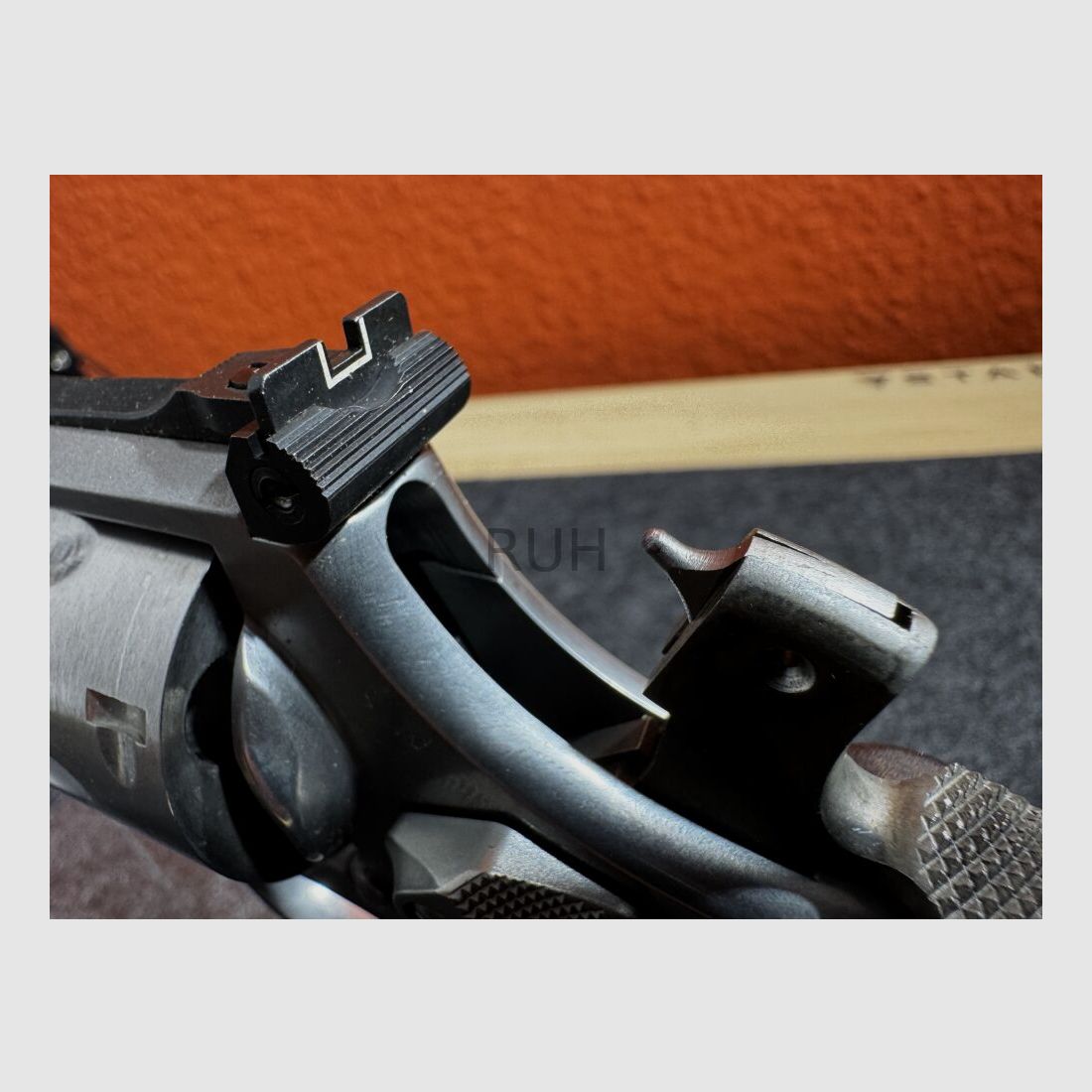 Smith & Wesson 686-4 Target Champion De Luxe