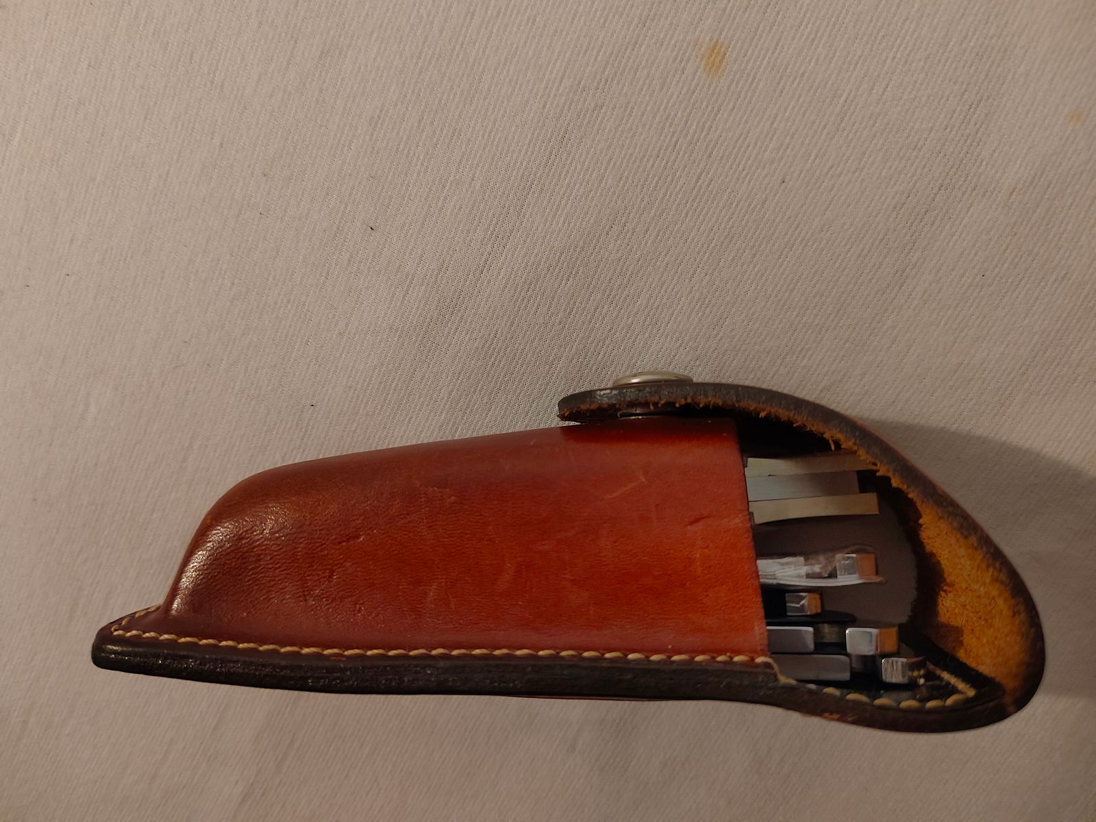 Couteau de poche Böker Optima en corne de cerf / couteau de chasse avec étui en cuir, lame de déchirure, scie, lame Bowie et 2 lames Droppoint