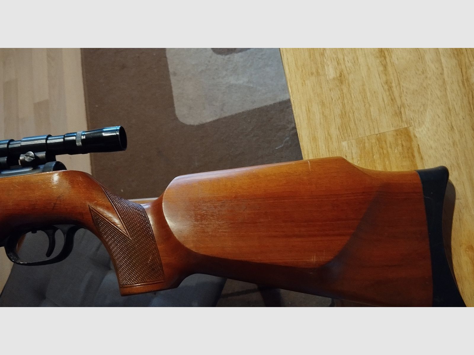 carabine à air comprimé Oldtimer rare LG 4,5 avec lunette de visée modèle 55