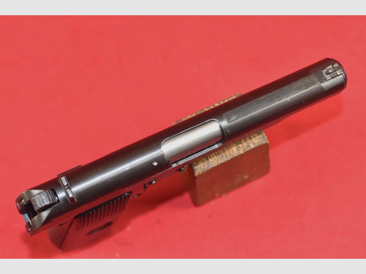 #8412 PISTOLET ZASTAVA M70 (SÛRETÉ), cal. 9x19, image 4 sur 15