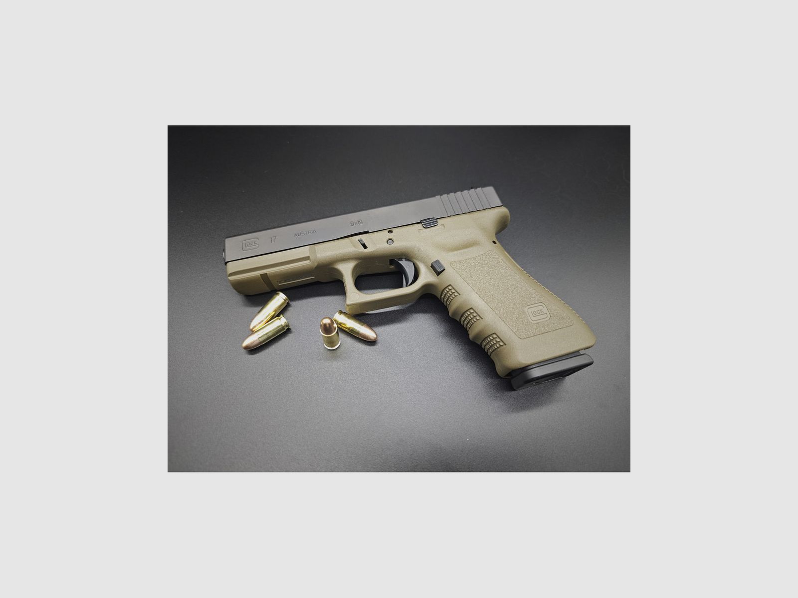 Pistole Glock 17 Gen3 Kal. 9mm grün, Bild 1 von 8