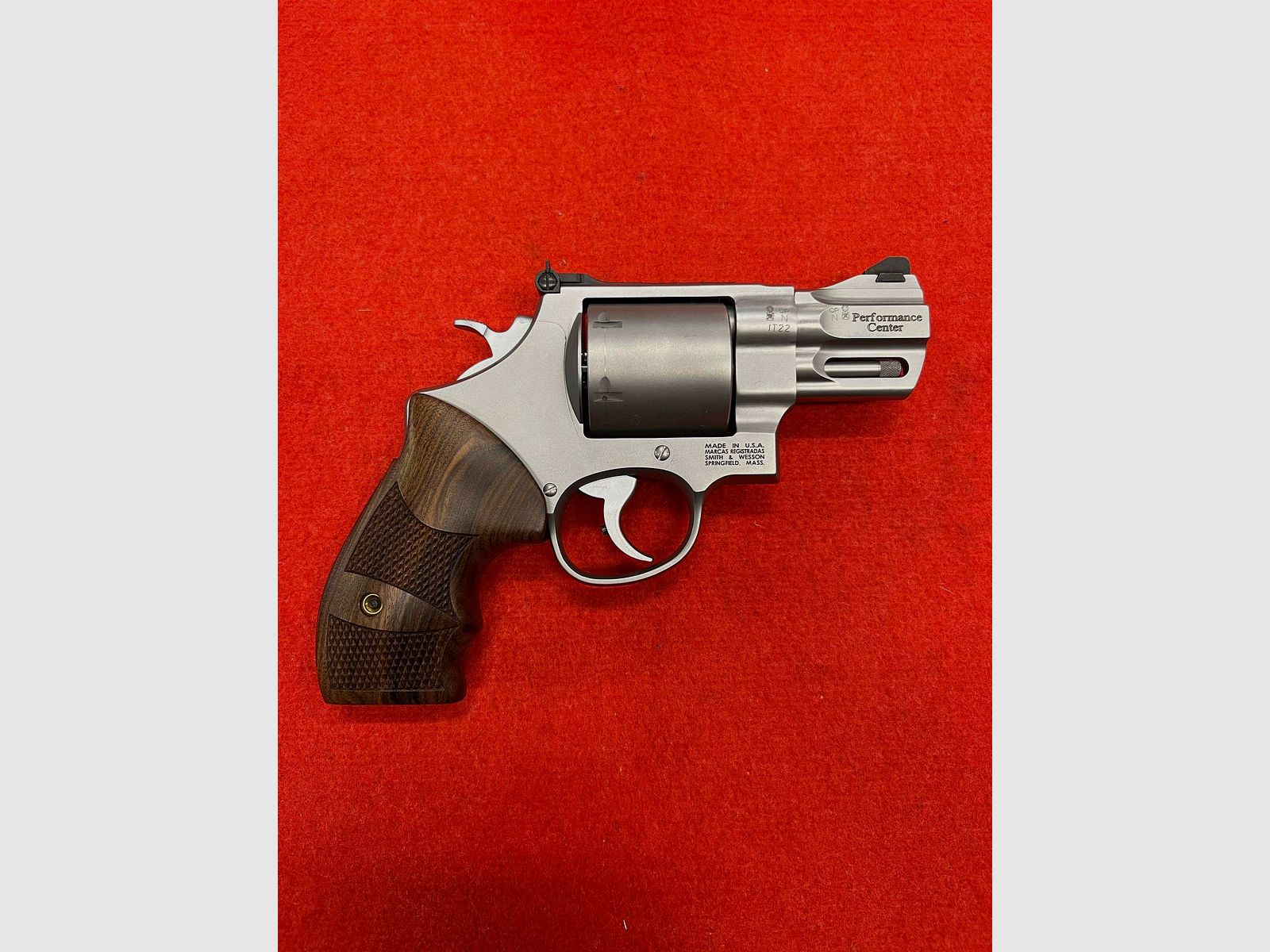 Smith&Wesson Modèle 629 2.6″ Performance Center Calibre .44 Magnum, image 2 sur 4
