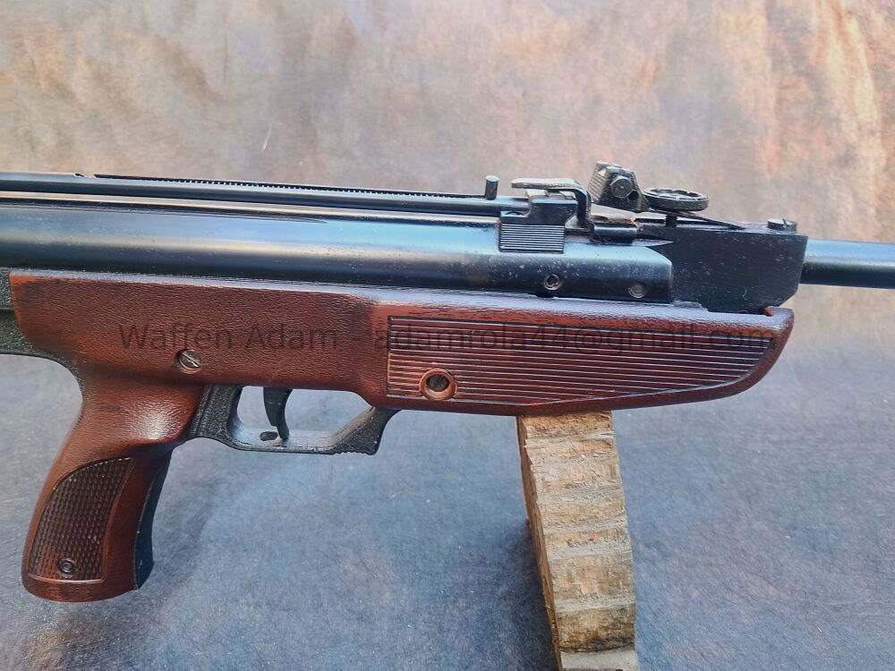 El Gamo F in the Pentagon, Gamatic 85 tube magazine