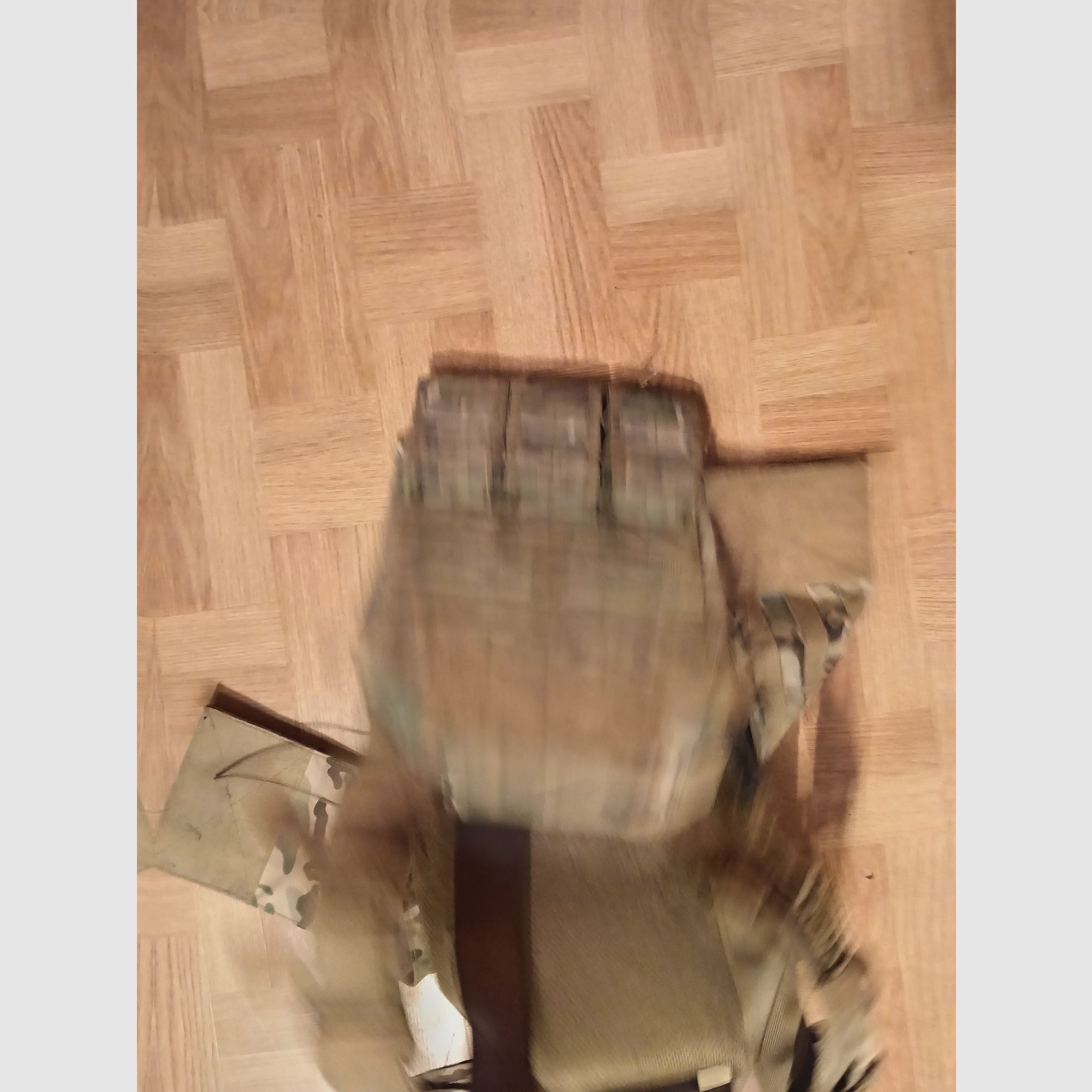 Airsoft-Ausrüstung Multicam