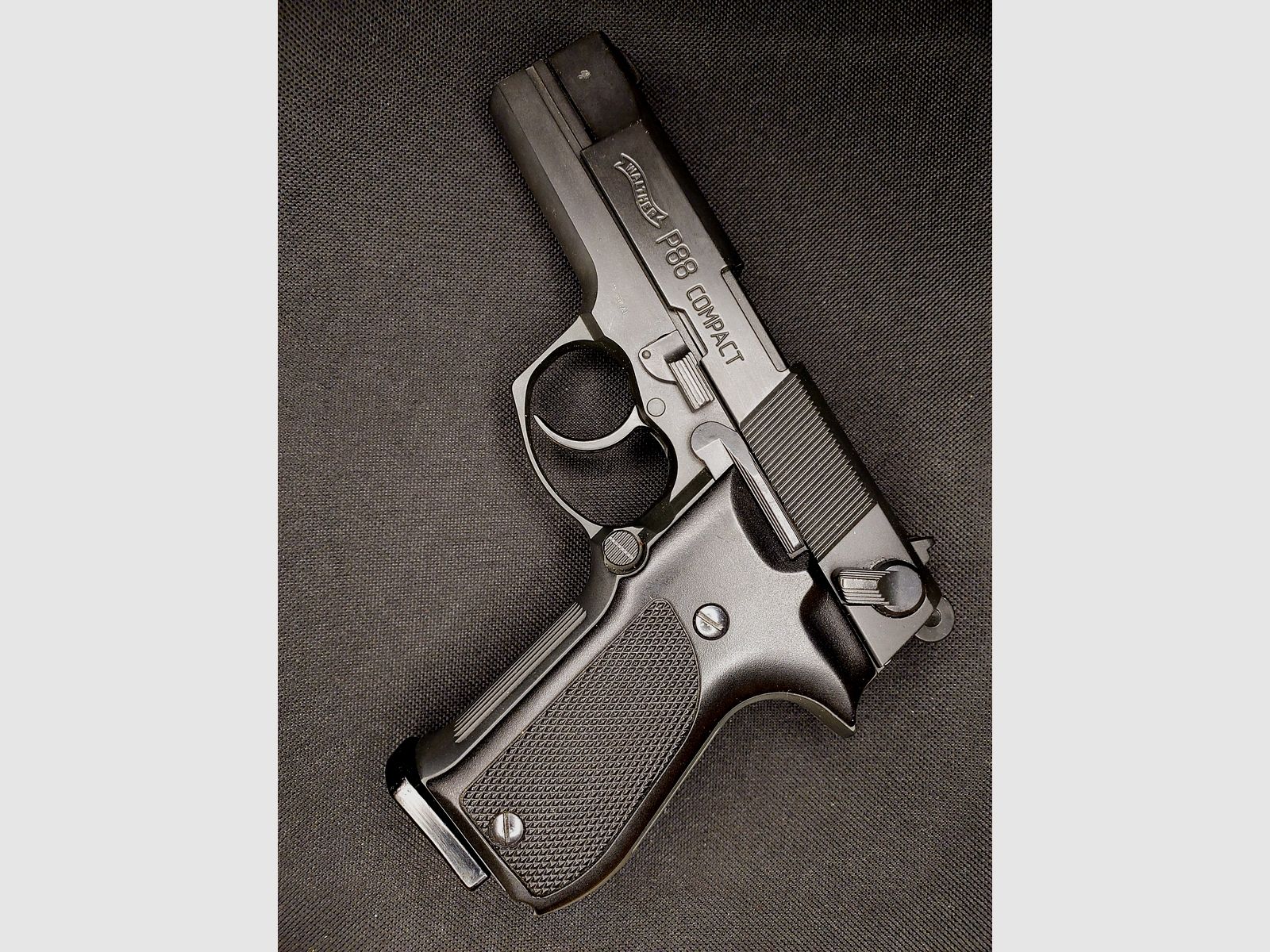 Walther P88-9 (P 88 Compact) Schreckschuss Pistole 9mm P.A.K. schwarz (PTB 764)