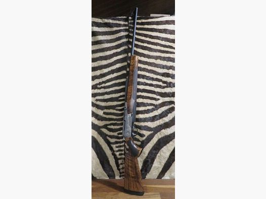 BROWNING Bar 4X Platinium Repetierbüchse Holz der Klasse 4 Kal.300wm Lauf 61 cm – Waffenkoffer