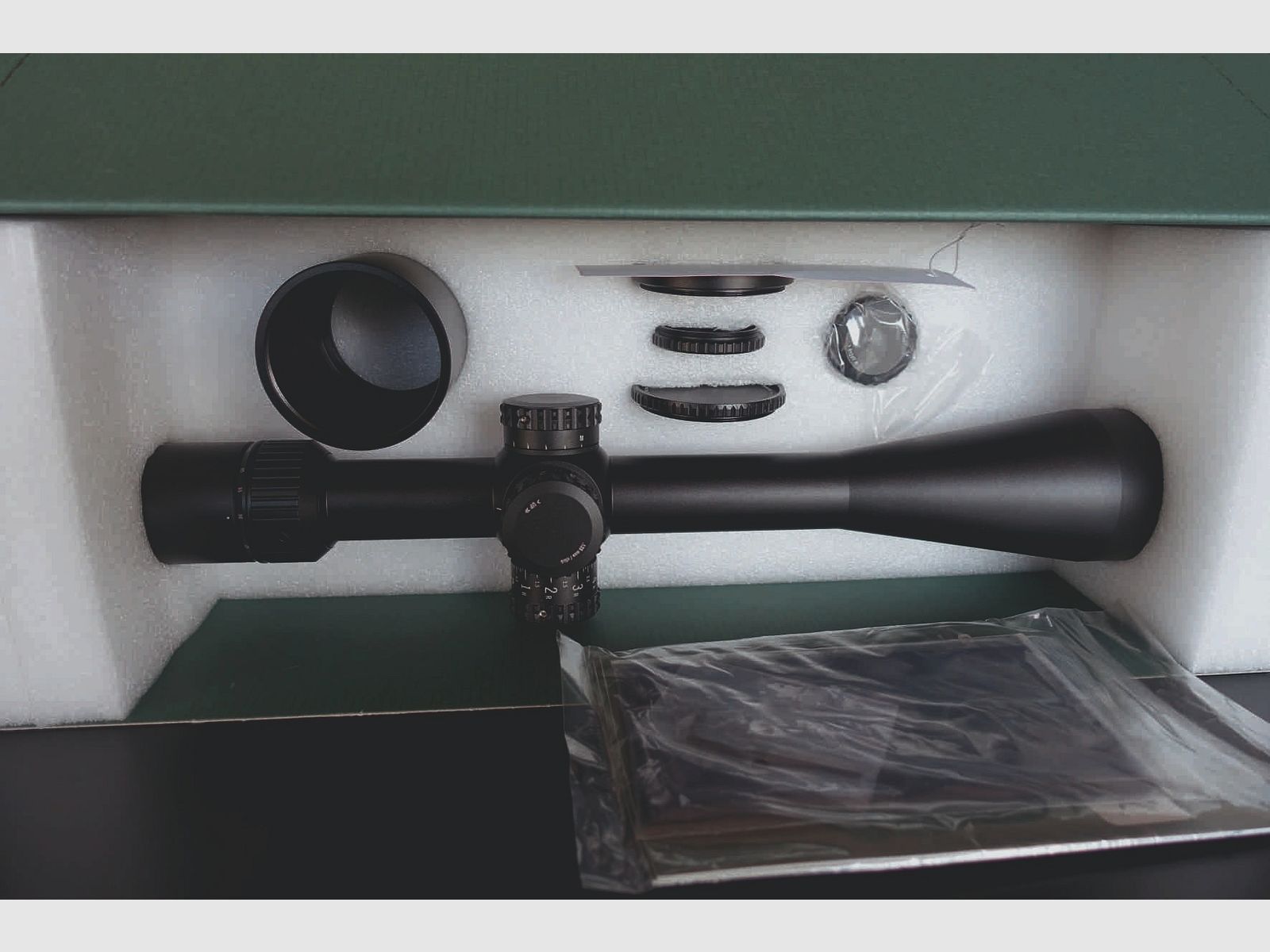 Vortex Golden Eagle HD 15-60x52 ECR-1 MOA – NEU & UNBENUTZT in OVP