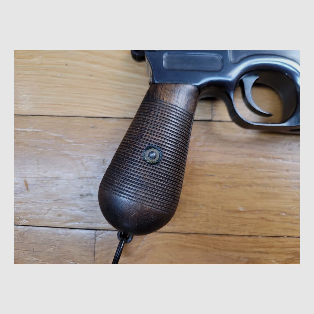 Sehr schöner C96 Mauser Pistol – Legendäre Waffe – Herstellung Mauser Oberndorf A/M Ende 1915 – 100% monomatrikulier – 7,63 Mauser – TBE++, Bild 3 von 23