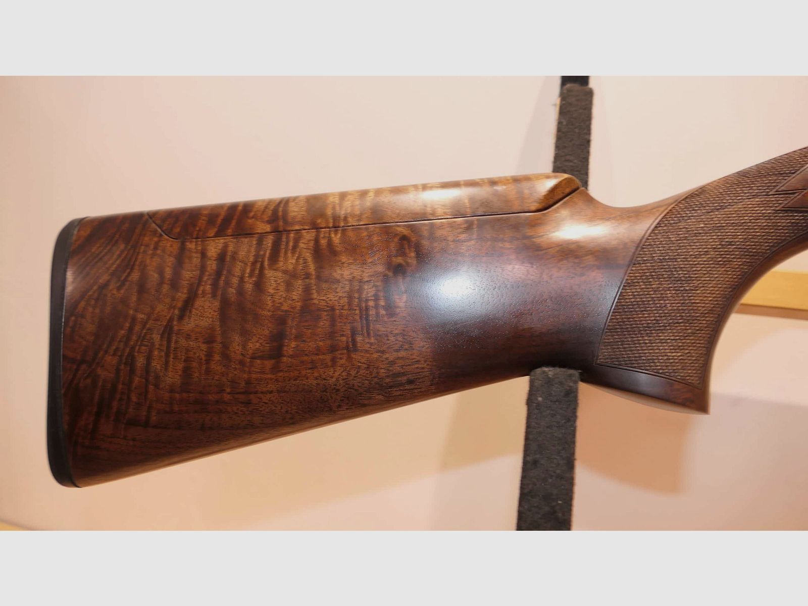 Fucile da trap Browning B825 Sporter regolabile cal. 12/76cm, immagine 2 di 11