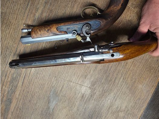 Dikar Kentucky y colonial con 1 piston informativo