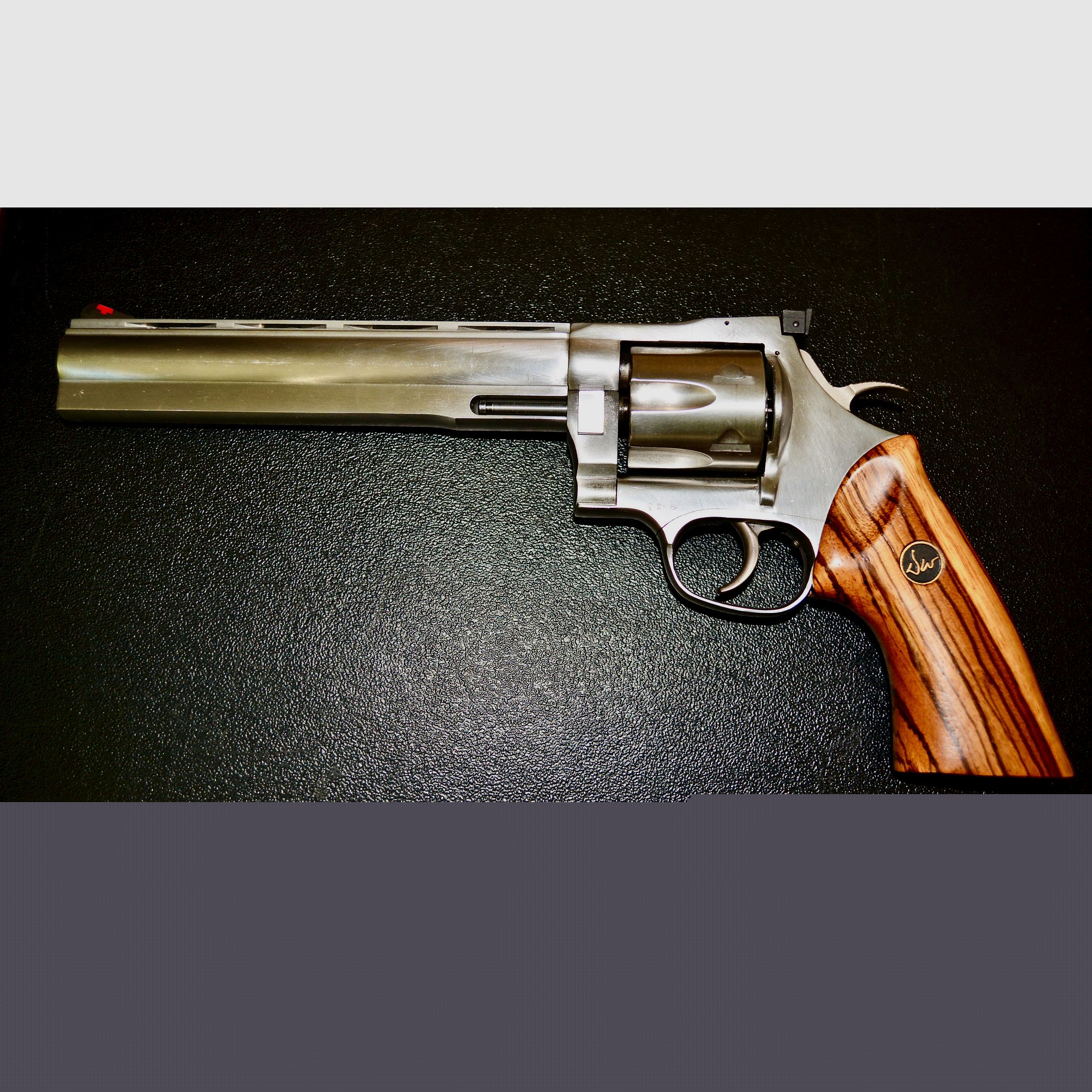 RARITÄT!  DAN WESSON  744 VH   Pistol PAC  .44. MAGNUM  mit 6" und 8" Lauf