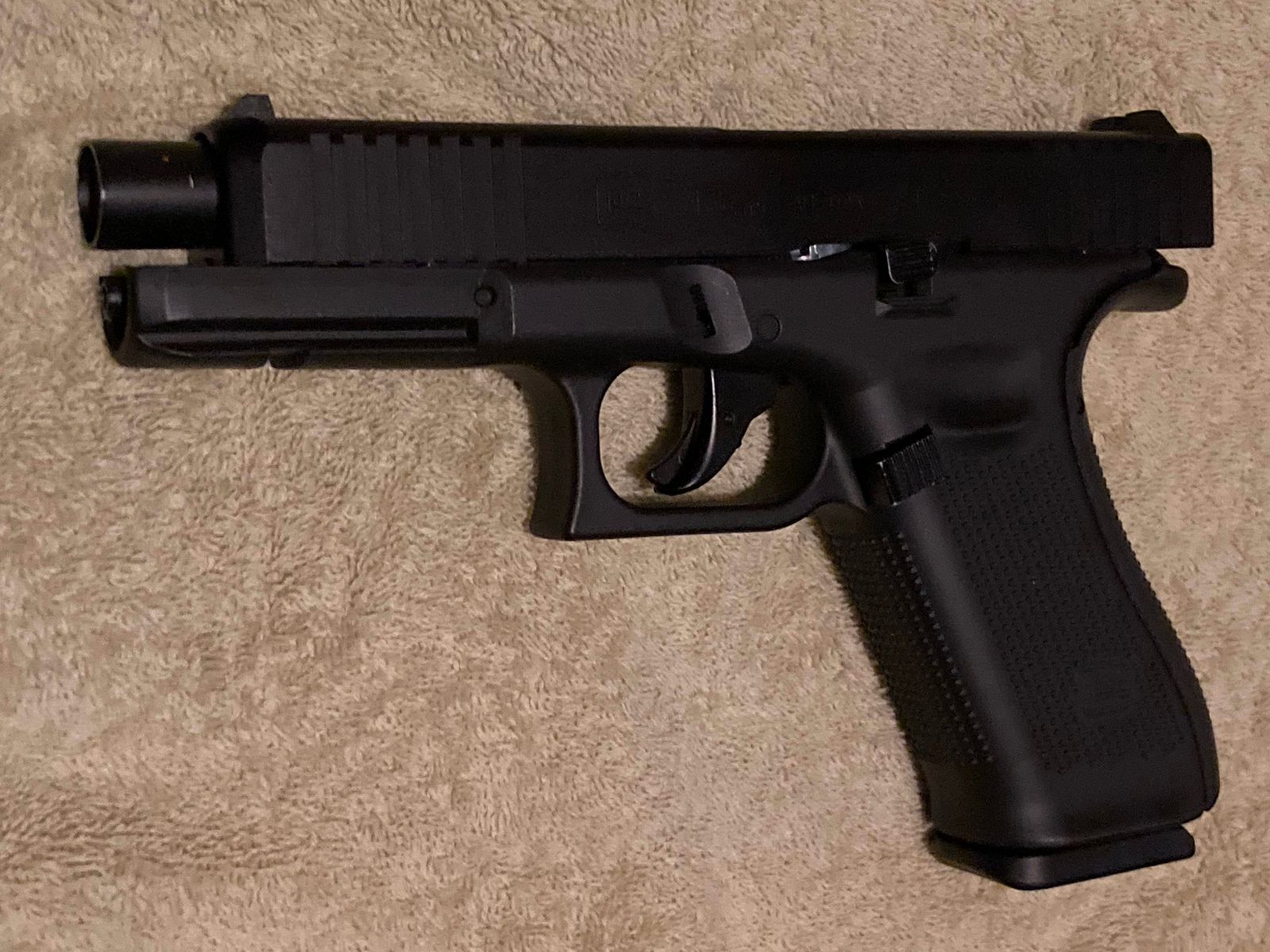 Glock 17 Gen 5 T4E RAM