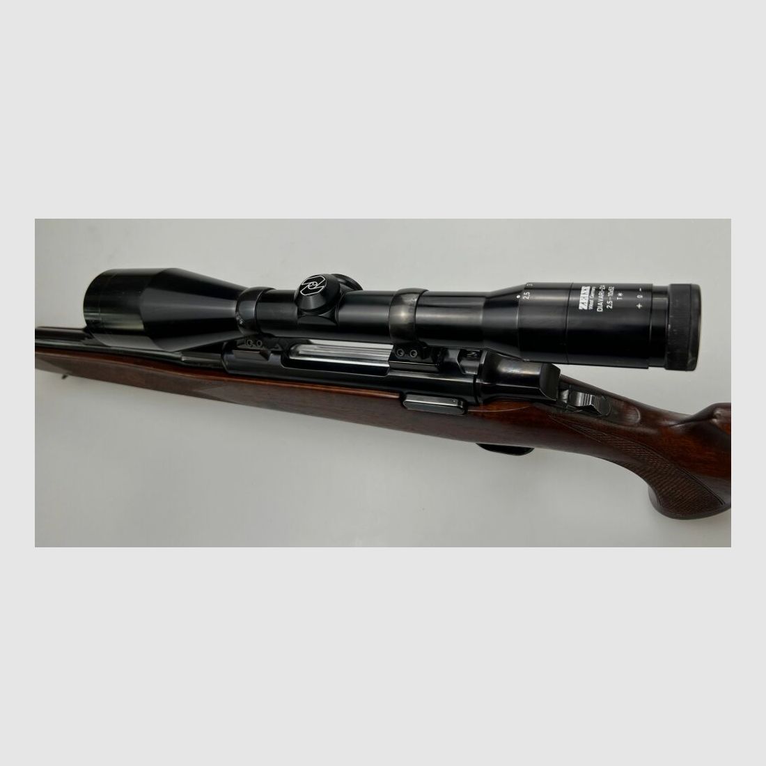 Browning Repetierbüchse