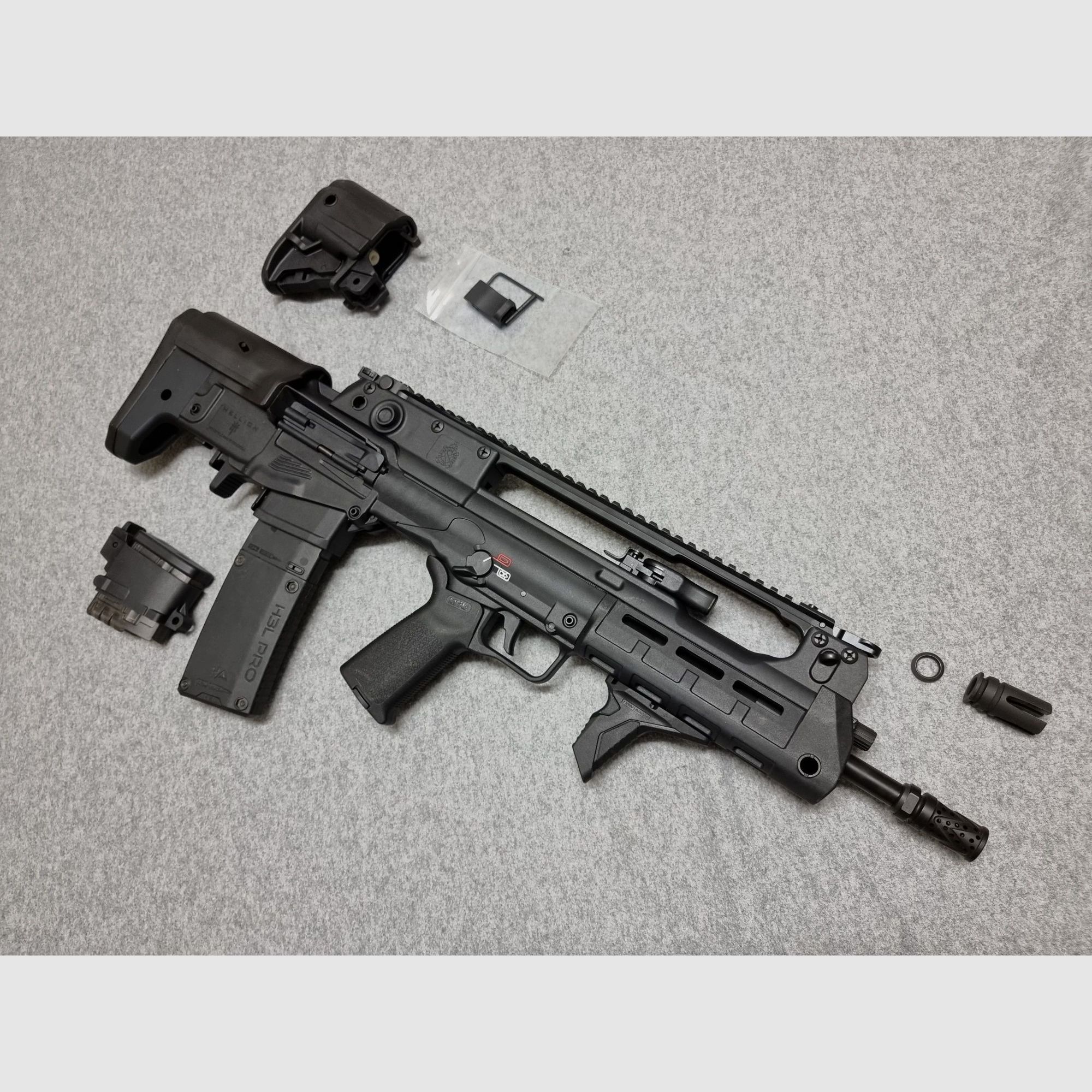 Springfield Hellion (HS VHS-2) - .223 Remington - mit einzigartigem Zubehör - optional B&T Rotex Schalldämpfer 