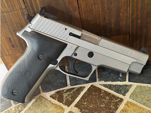 SIG SAUER P 226 x-Press