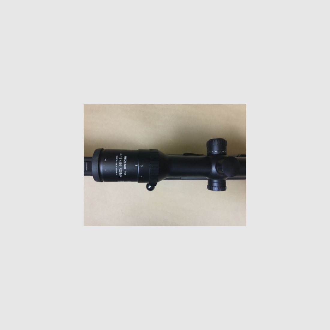 Rifle repetidora HOWA Japón Cal. .308 Win con visor Meopta 3-12x56