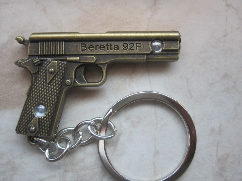 Schlüsselanhänger Beretta 92