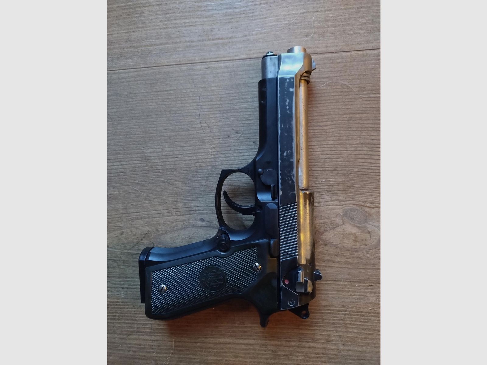 M92 Airsoft Springer/ Deko met custom geluiddemper