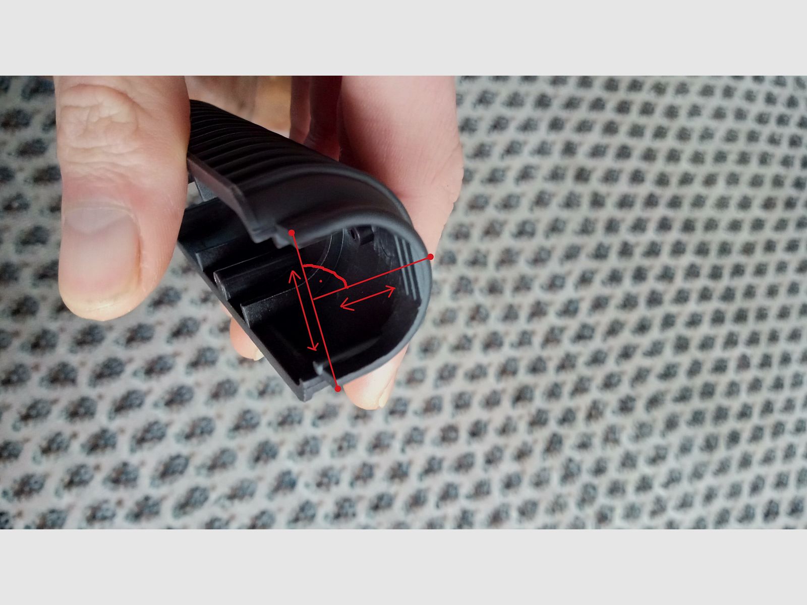 AIRSOFT - Ribbed plum polymer handguard for the toy Krinkov (AKS-74u) / Price negotiable // GBB S-AEG / AKSU