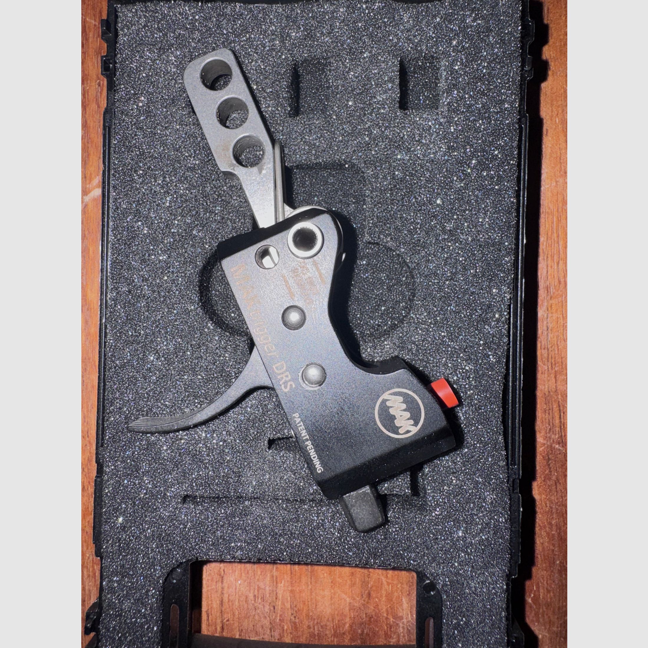 MAKtrigger DRS – Drop-In Sportabzug für AR-15 / AR-10, gebogen / curved