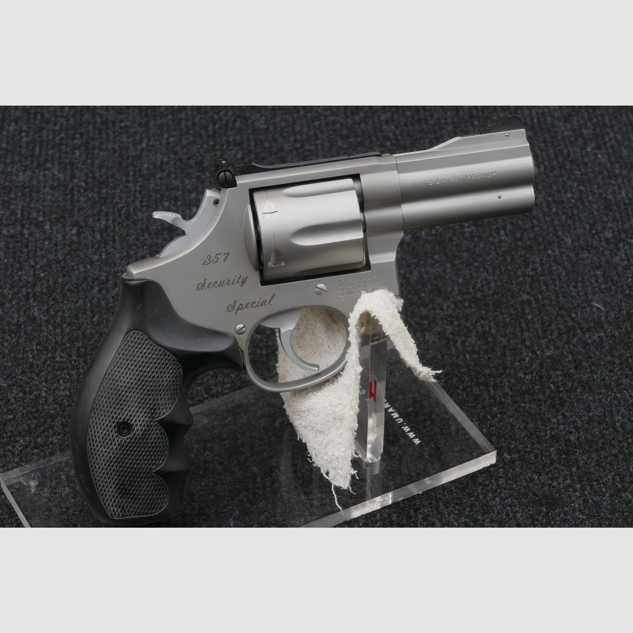 Smith & Wesson 686-3 Security Special – 3 Zoll – .357 Magnum – nahezu neuwertig – OVP & vollständige Unterlagen, Bild 4 von 13