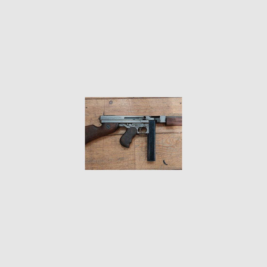 Deaktivierte Tommy Gun, Bild 6 von 9