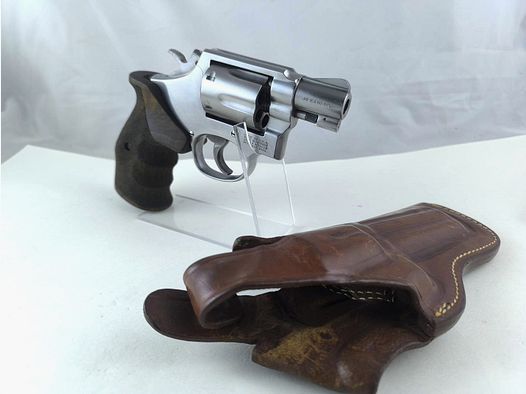 Rewolwer S&W mod. 64-4 kal. 38Spec