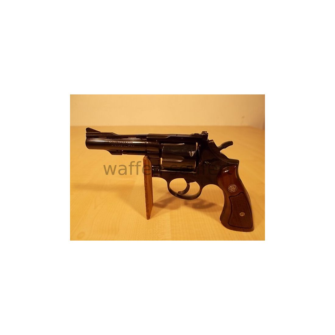 Franchi-Llama 4 Zoll Revolver