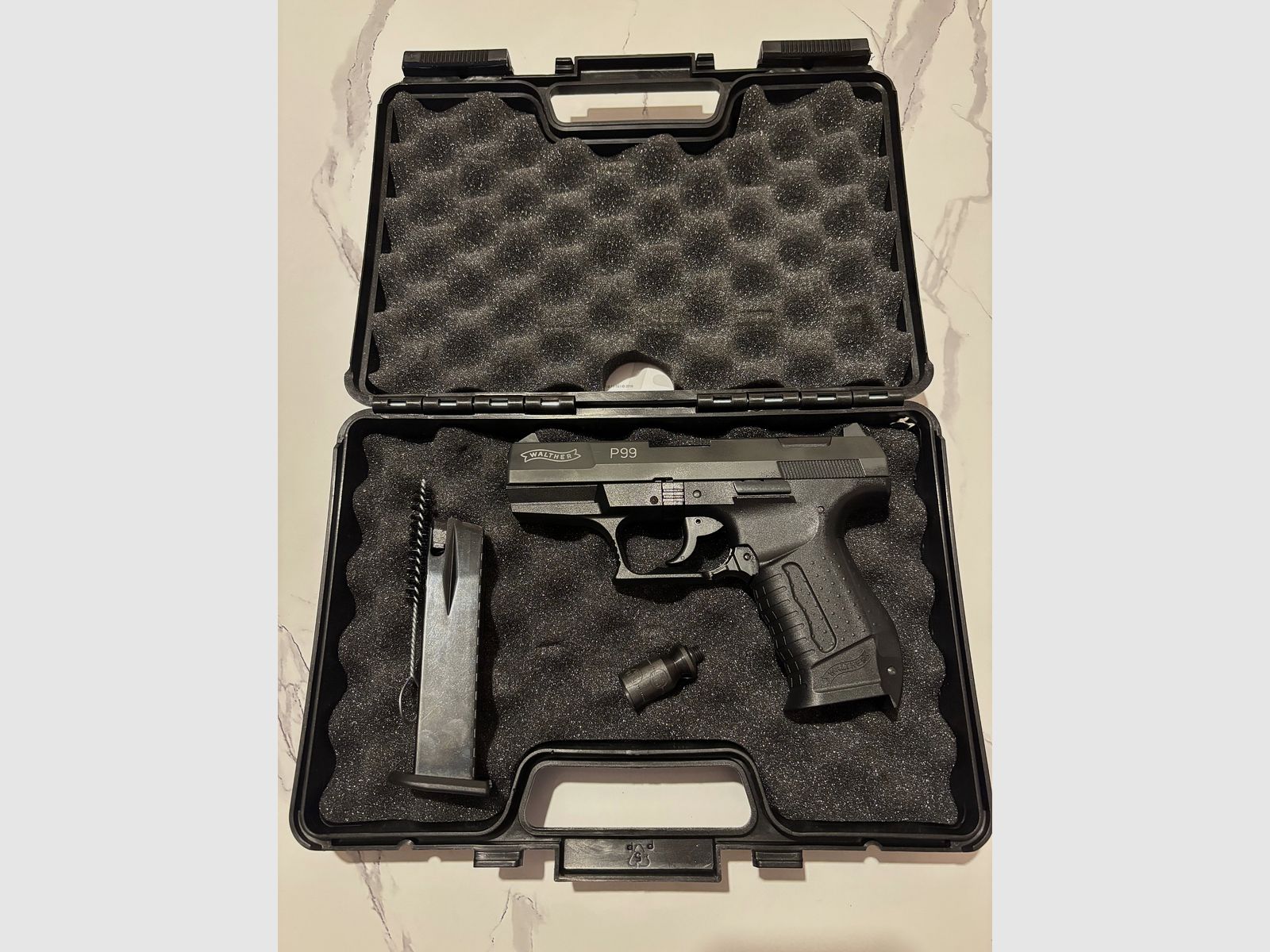 Umarex Walther P99 blank firing pistol 9mm P.A.K. black