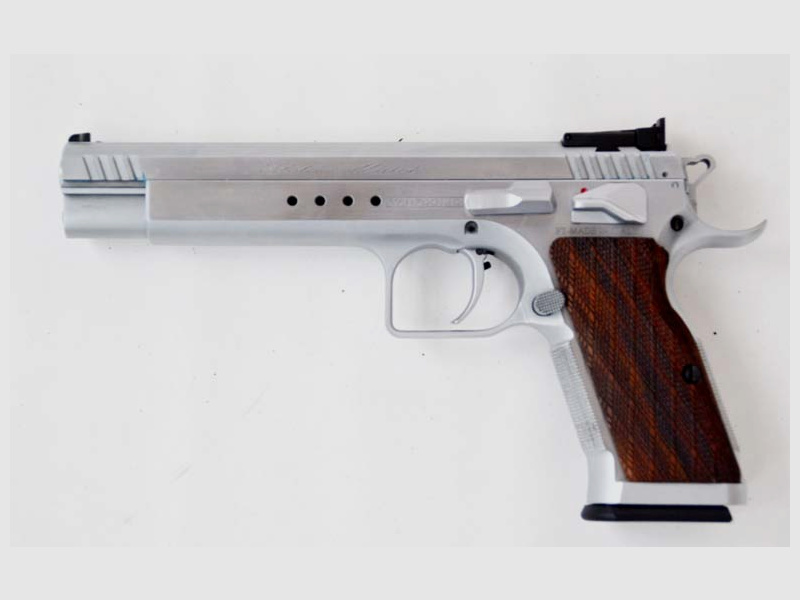 Selbstladepistole Tanfoglio Gold Match, Kaliber .45Auto, Wechselsystem 9mmLuger, Reservemagazine