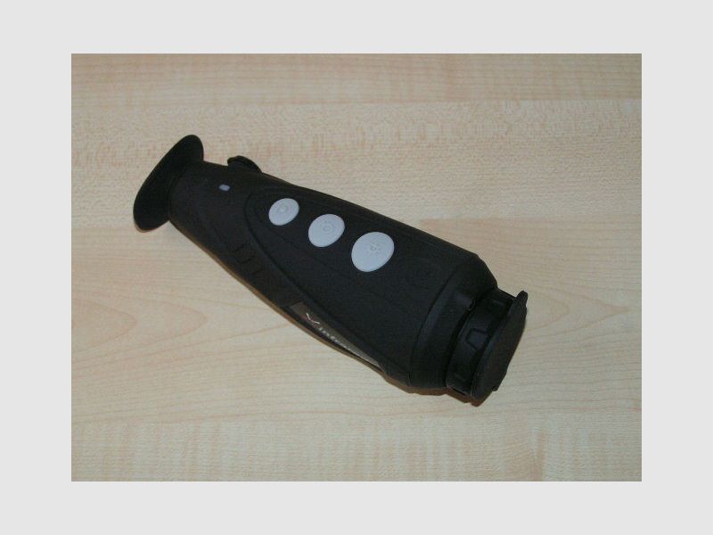 Lahoux Optics	 Spotter Pro 25