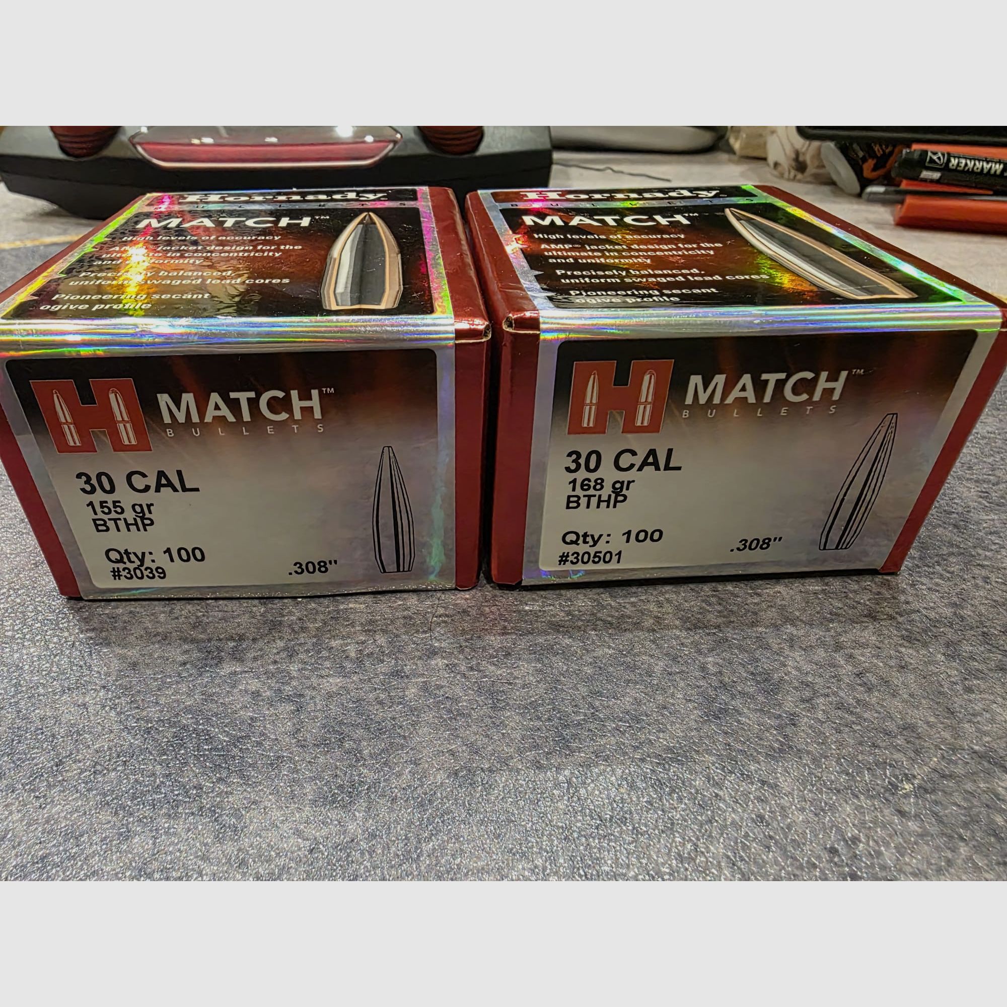 1x 100 Stück .30 .308 155gr 3039 und 1x 100 Stück .30 .308 168gr 30501 Hornady Match Geschoss 200 Stück