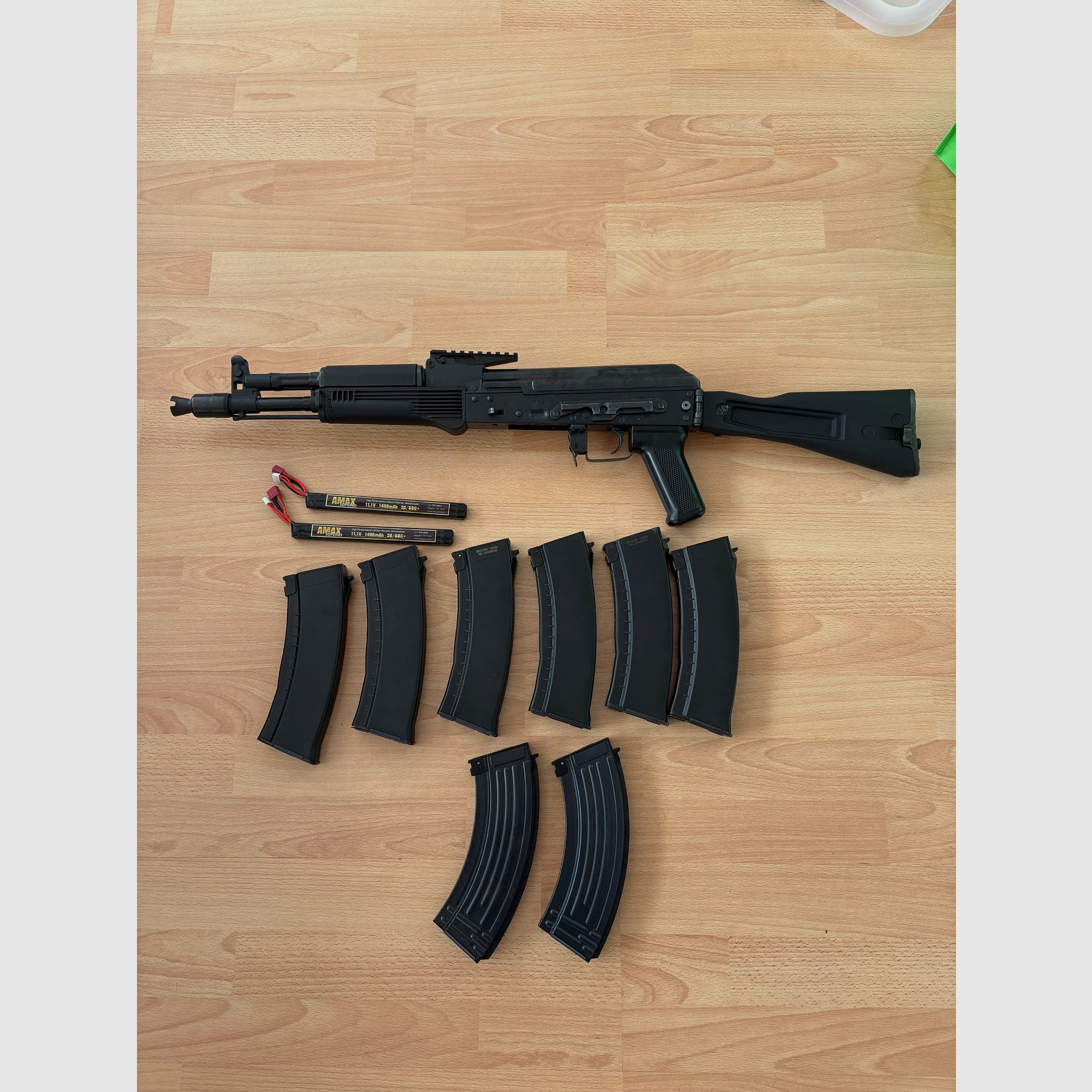 E&L AK 105 S-AEG Airsoft gun like new