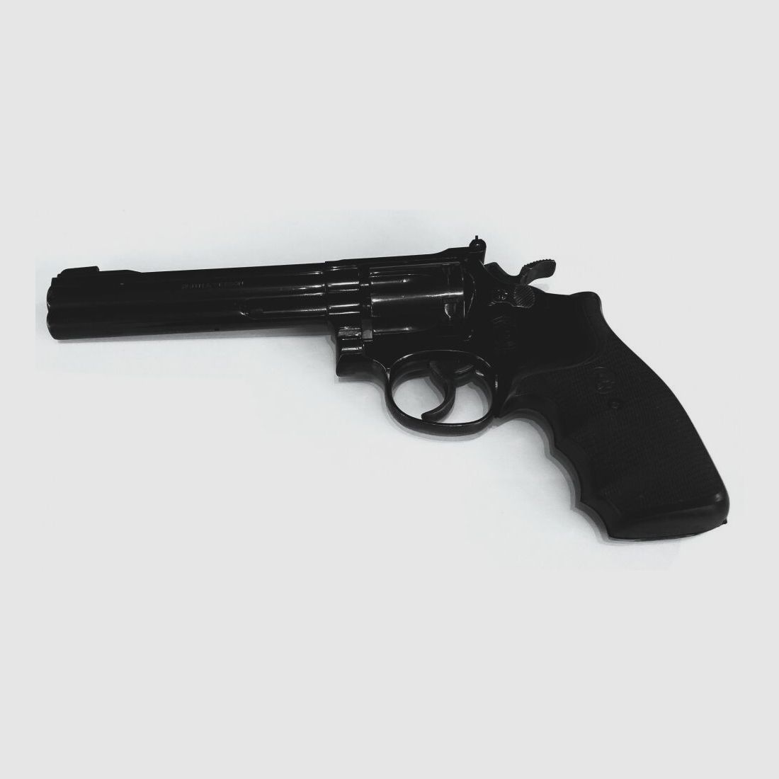 Smith & Wesson 17-6
