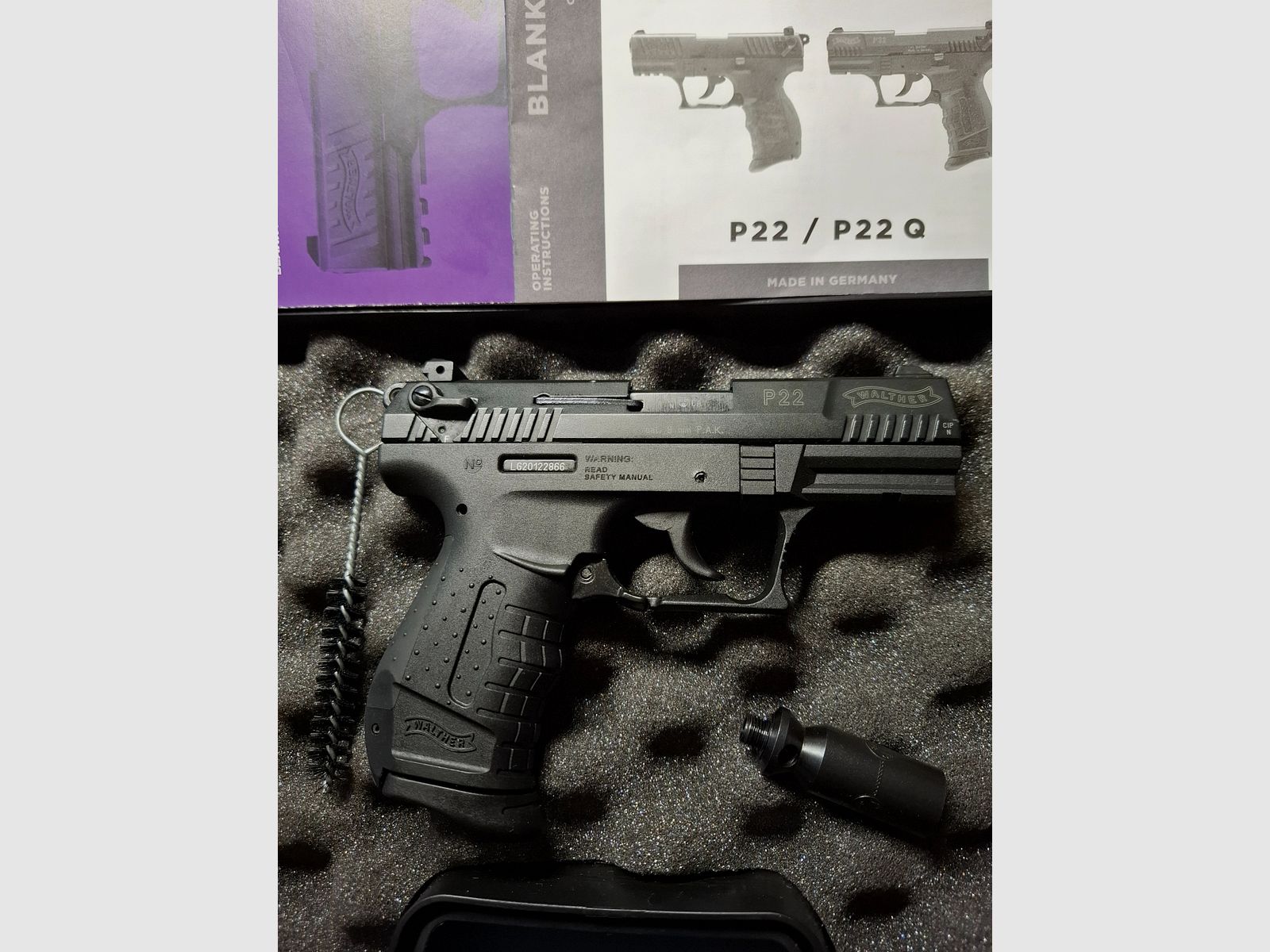 Walther P22 9mm P.A.K. PTB 778 "like new, zdjęcie 2 z 5