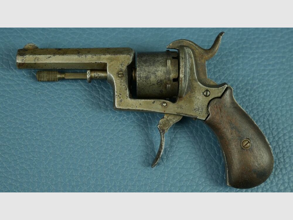 Stiftfeuer Revolver 7mmLefaucheux