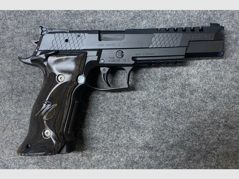 SIG Sauer P226 X-Six Club 30 9mmLuger