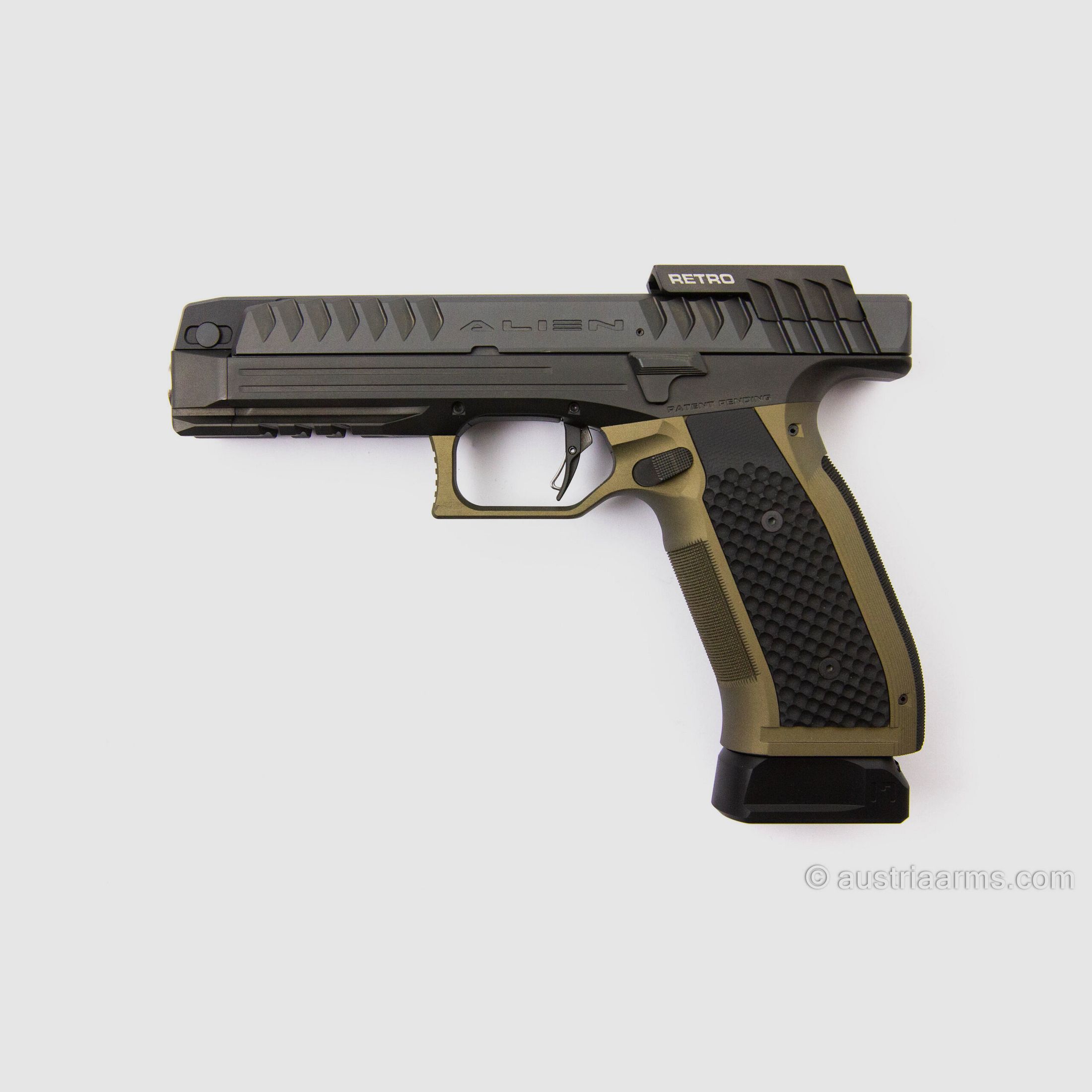 Laugo Arms Alien Performance Retro, 9 x 19 mm, image 1 of 5