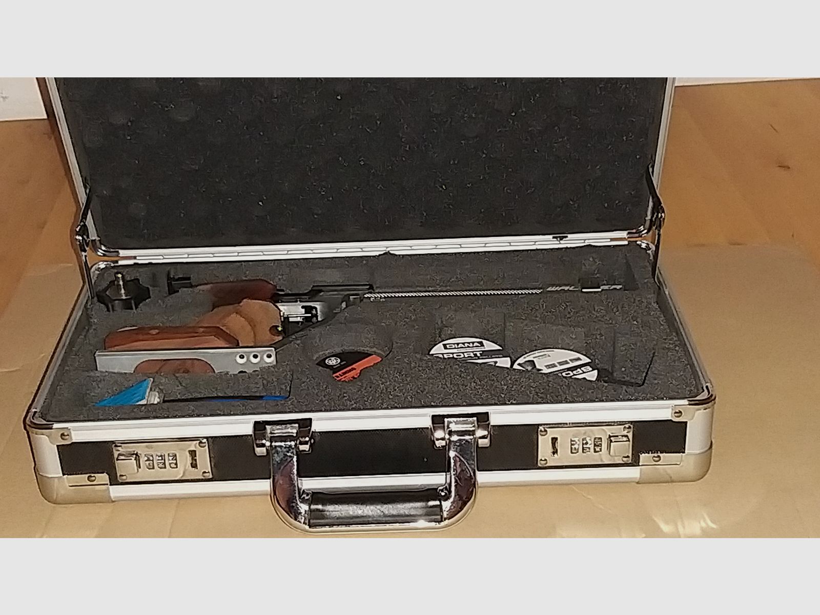 Luftpistole Walther LP 400 mit Alukoffer