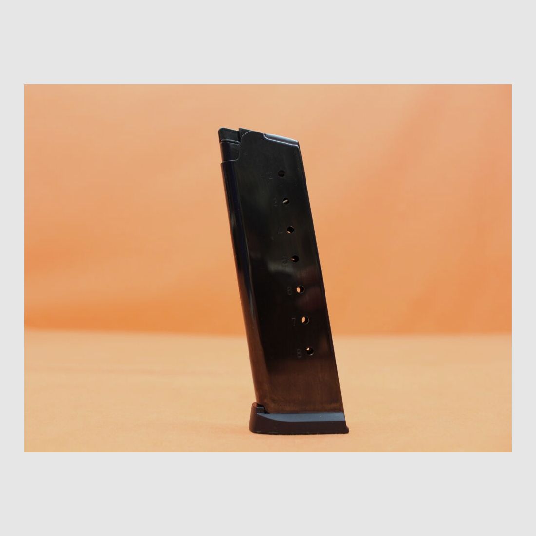 MEC-GAR Colt 1911: Magazin MEC-GAR 8-Schuss brüniert m. Magazinschuh .45Auto (.45ACP)
