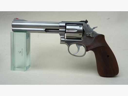 Smith & Wesson S&W 686 6`