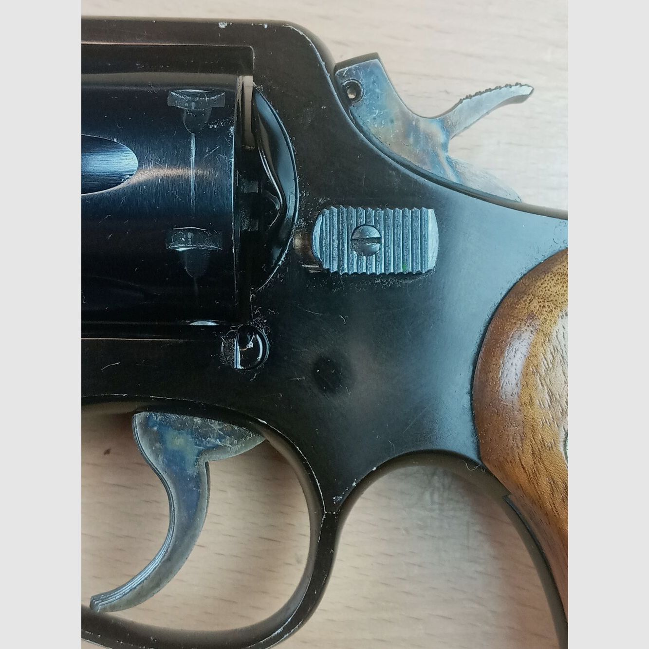 Smith & Wesson M 12 Airweight