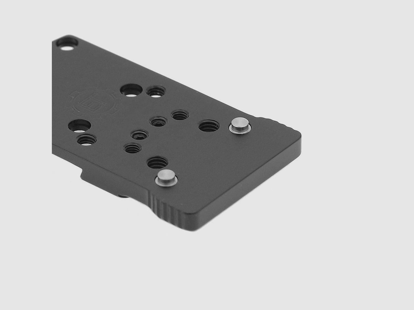 Zapasowy pin lokalizacyjny V2F do montażu celownika kolimatorowego Eemann Tech – 2 sztuki/zestaw, zdjęcie 3 z 3